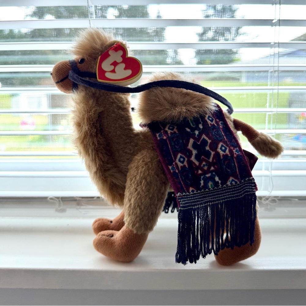 vintage 1993 Ty Attic Treasures Collection Lawrence the Camel plush toy